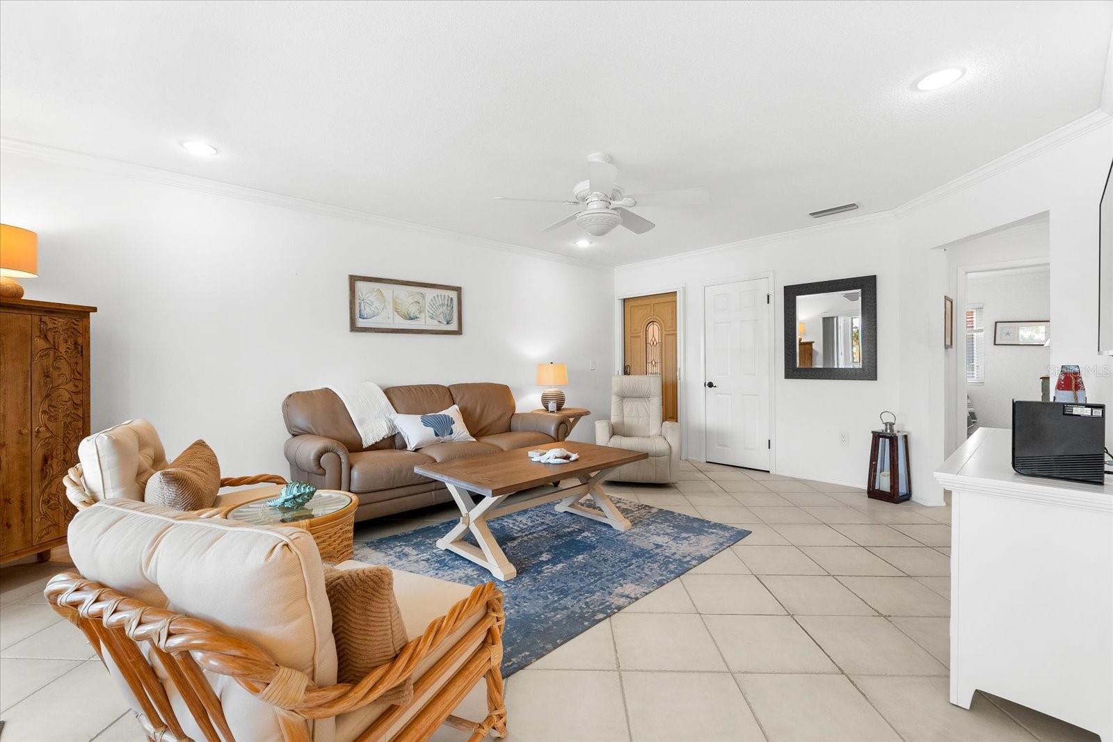 6708 SARASEA CIR #202 — photo 7