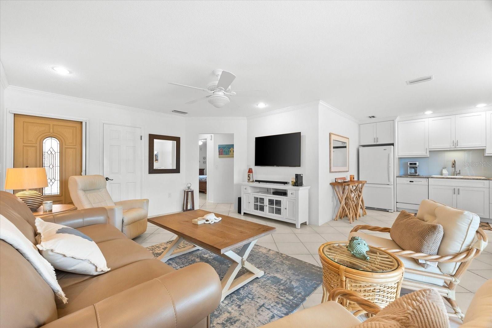 6708 SARASEA CIR #202 — photo 9