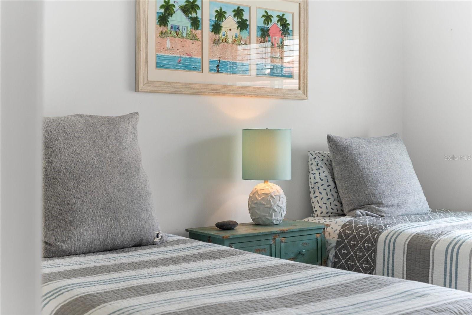 6708 SARASEA CIR #202 — photo 31