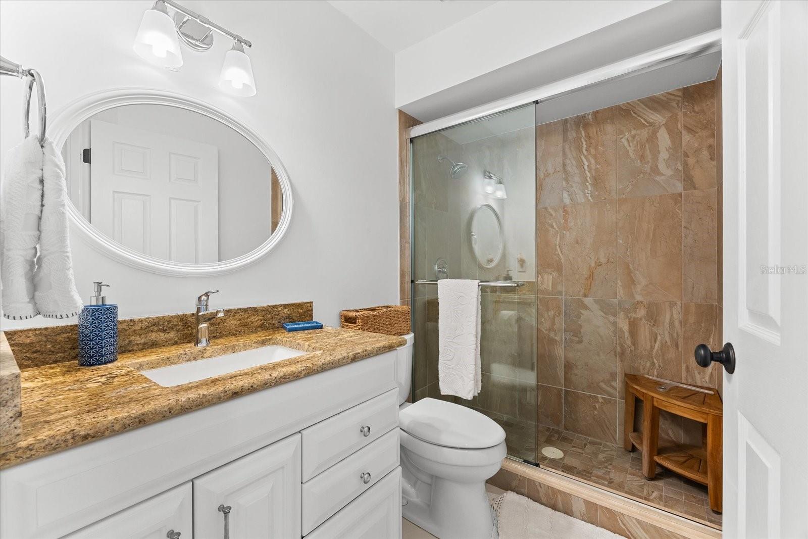 6708 SARASEA CIR #202 — photo 15