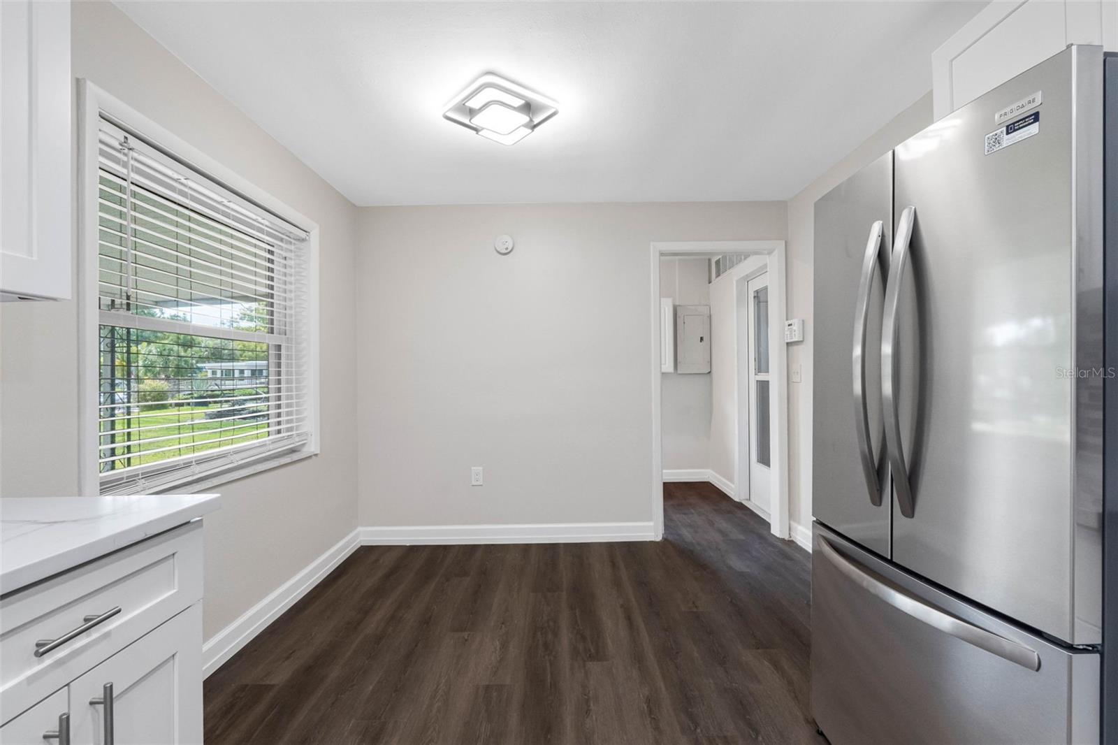 624 ORANGE ST — photo 12