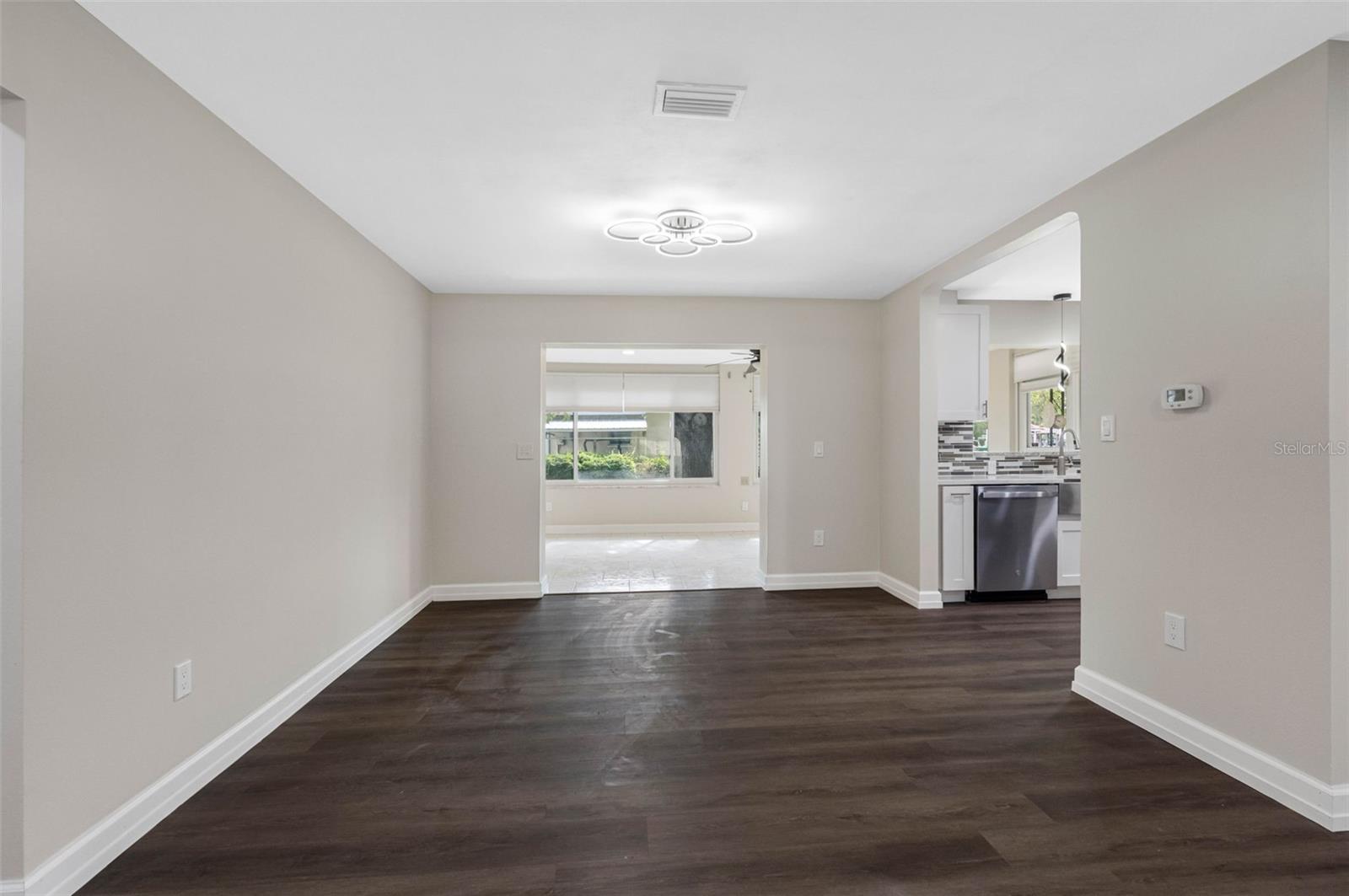 624 ORANGE ST — photo 6