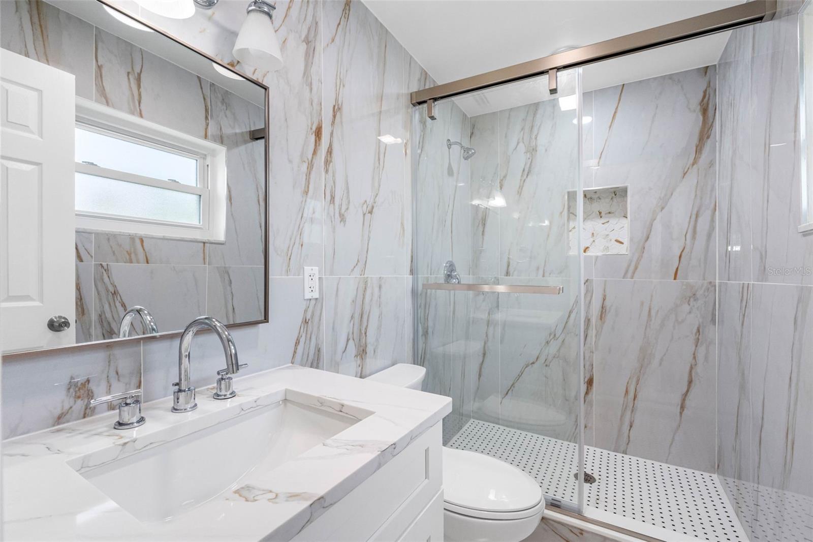 624 ORANGE ST — photo 15