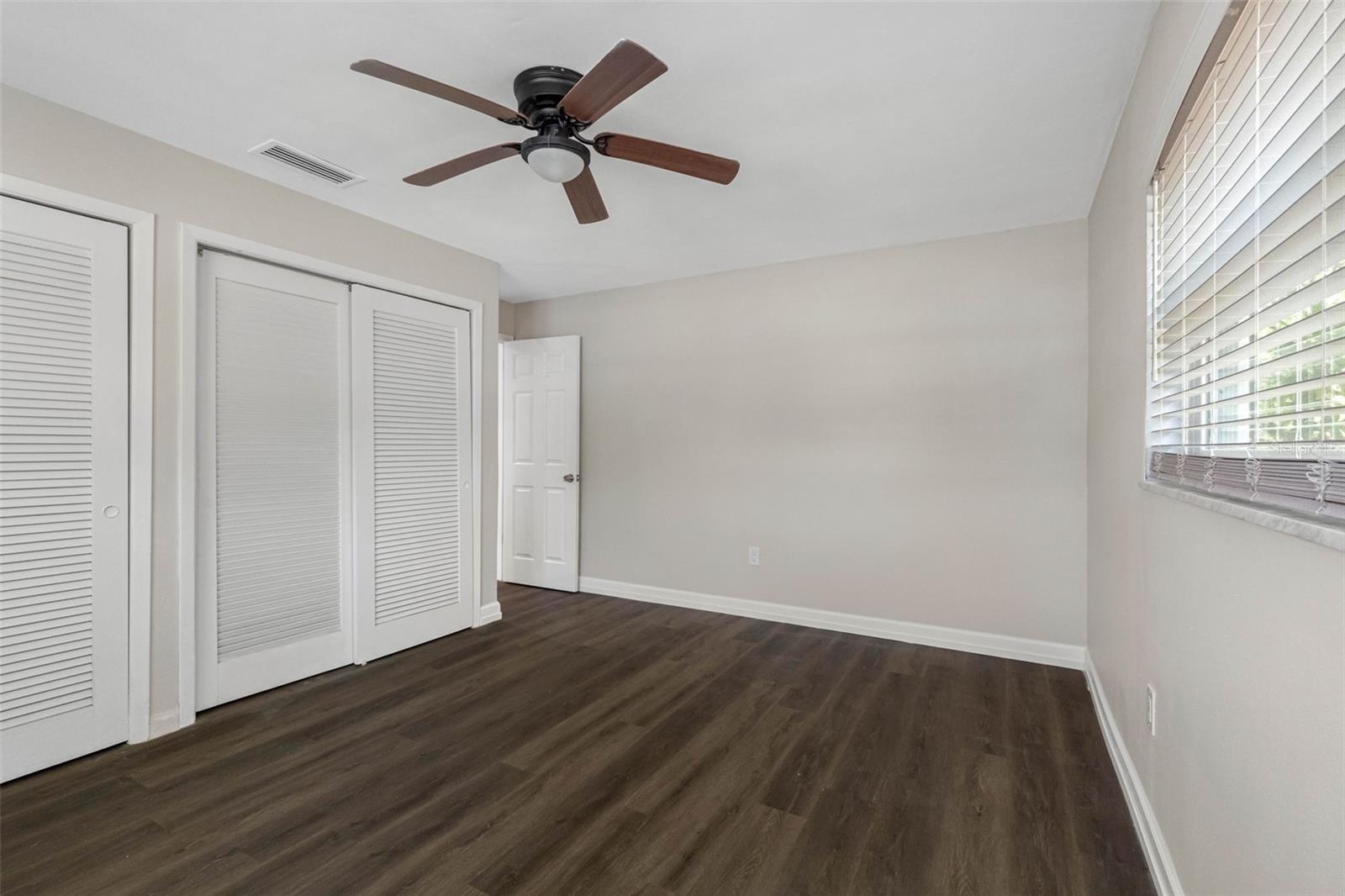 624 ORANGE ST — photo 18