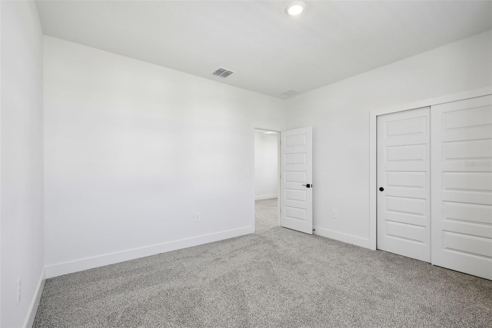184 SHADY EDGE LOOP — photo 29