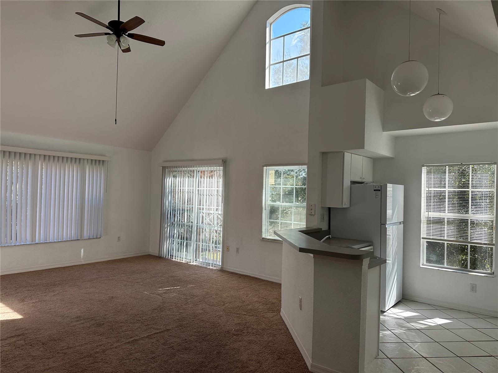 Home in TAMPA — photo 2