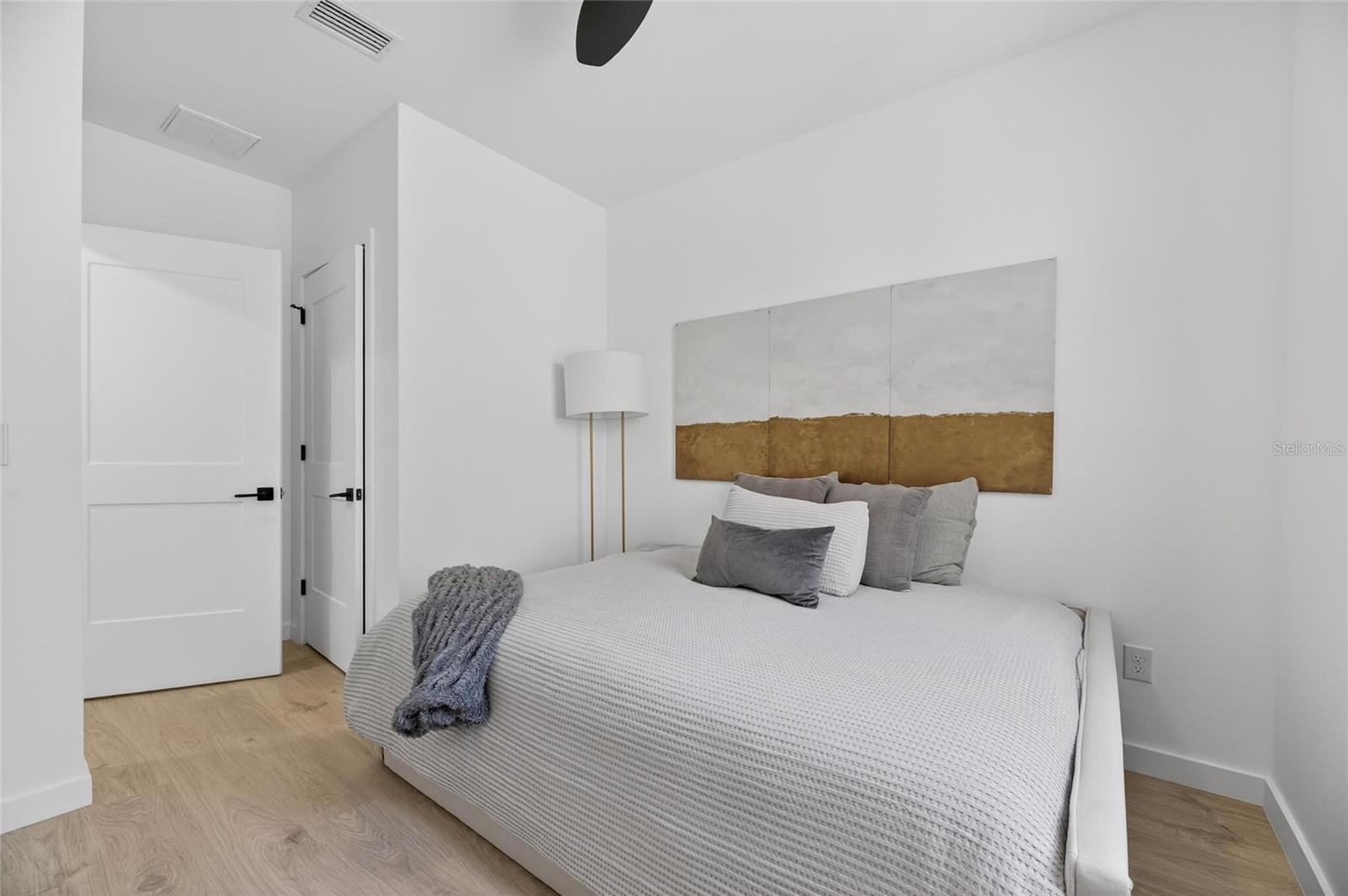 1801 N MORGAN ST #11 — photo 9