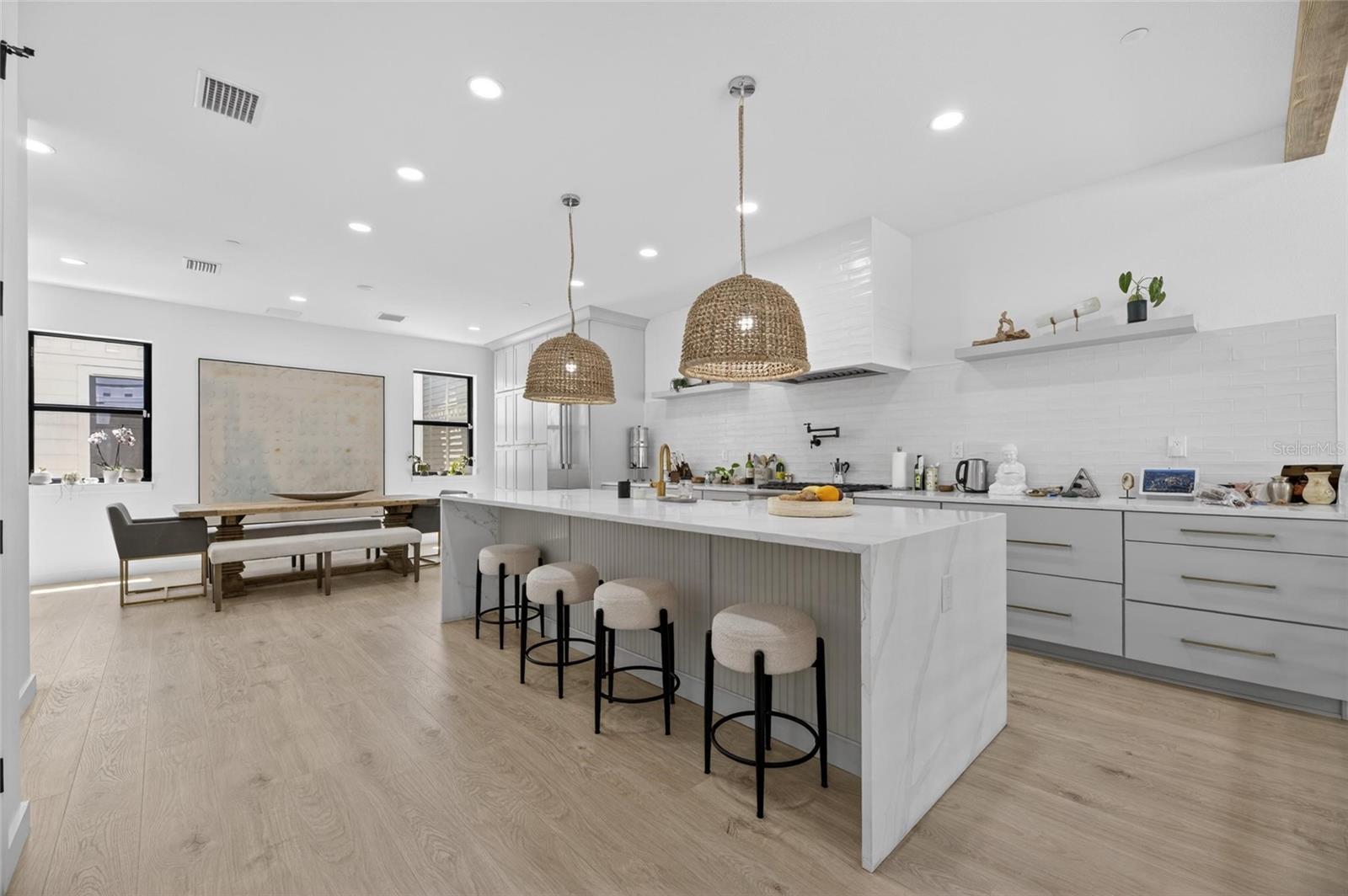 1801 N MORGAN ST #11 — photo 4