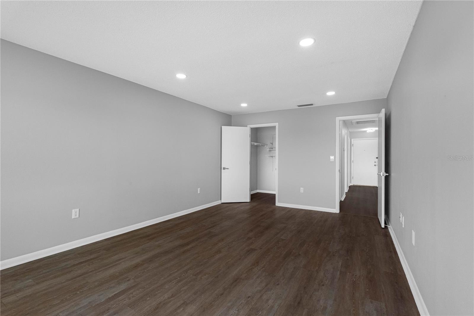 100 BLUFF VIEW DR #404C — photo 28