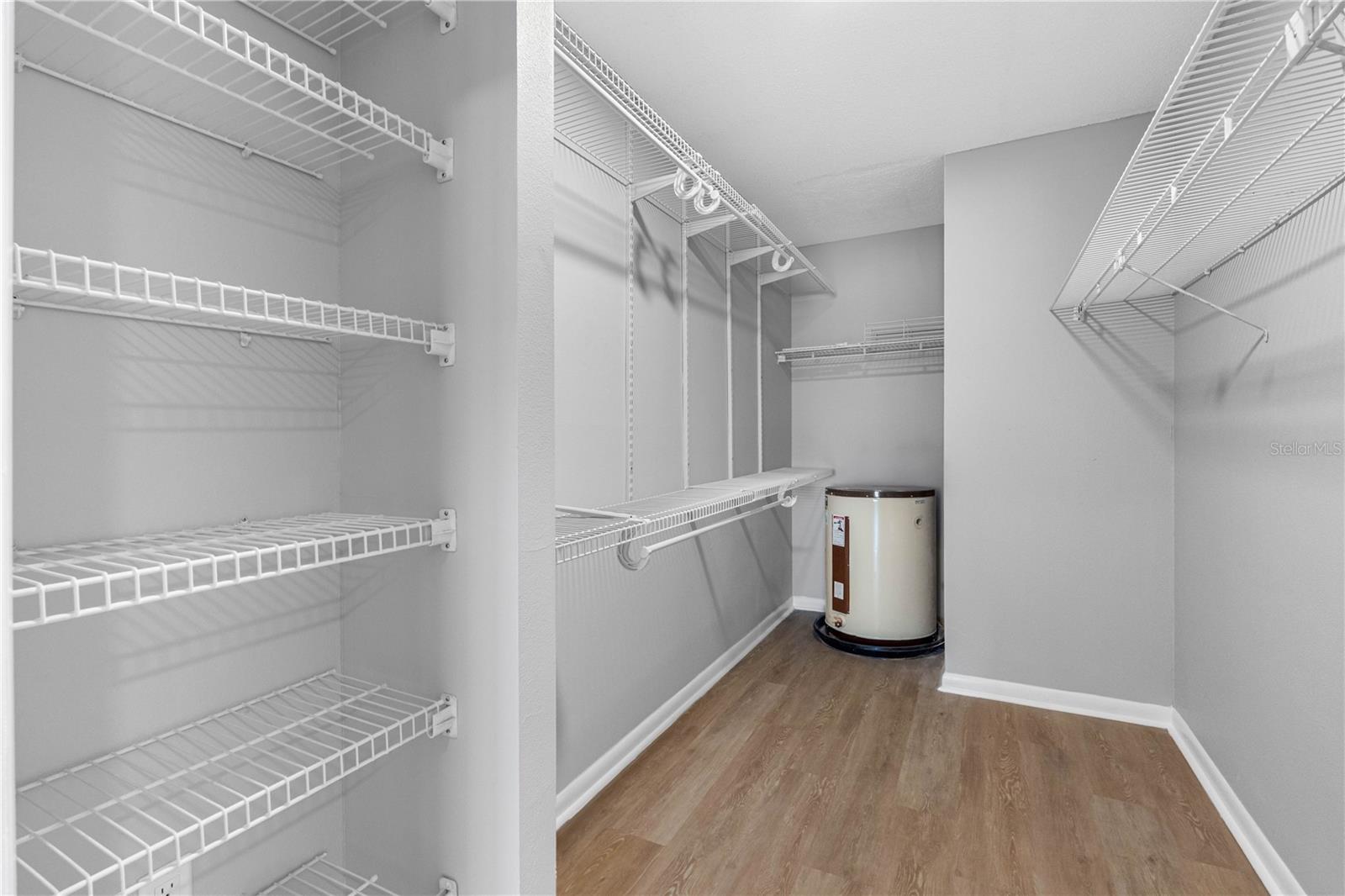 100 BLUFF VIEW DR #404C — photo 37