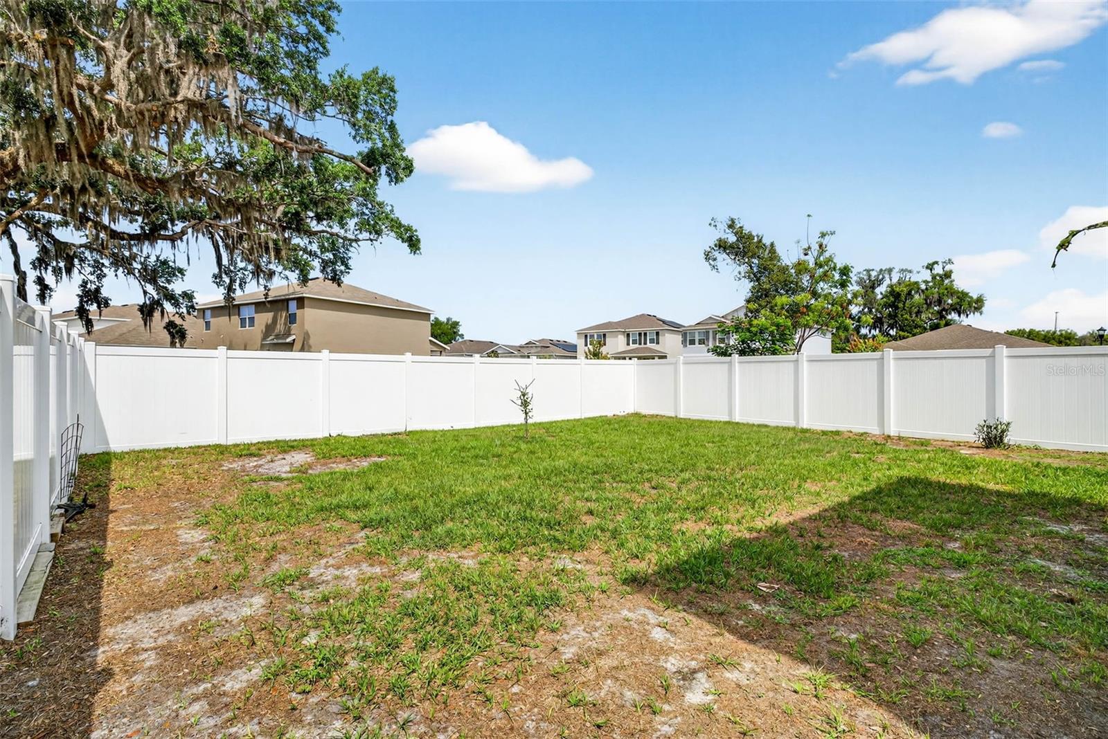 13765 WHISKEY DAISY DR — photo 38