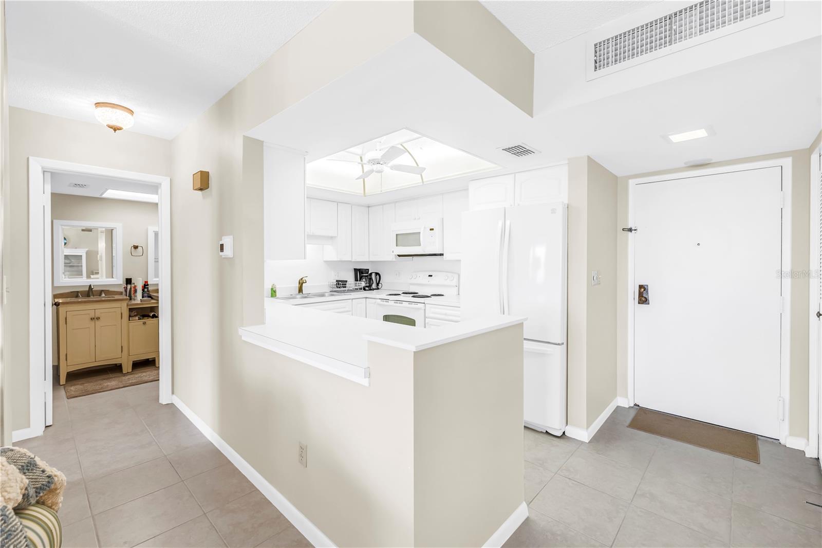 5220 BRITTANY DR S #1202 — photo 14