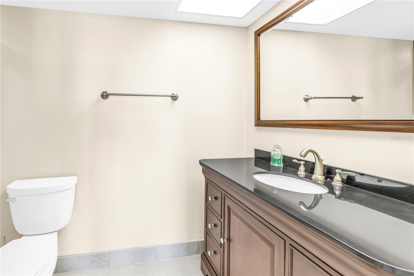 5220 BRITTANY DR S #1202 — photo 25