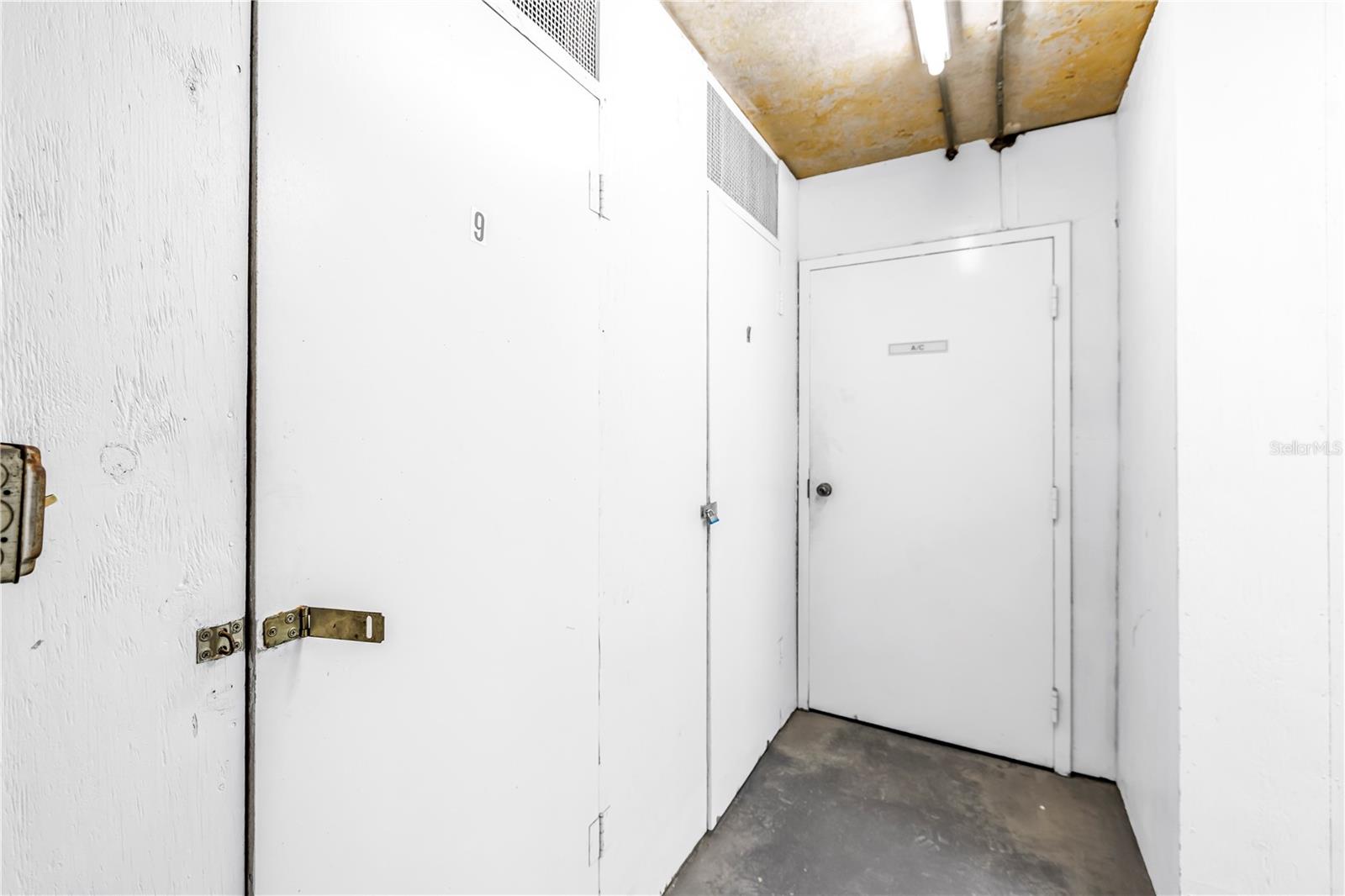 5220 BRITTANY DR S #1204 — photo 37