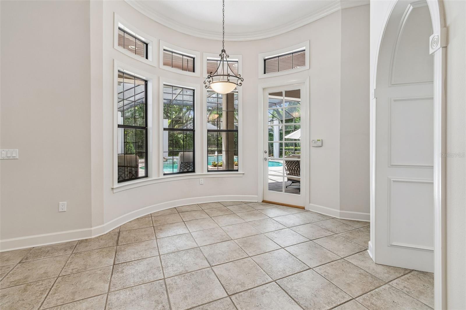 702 BERROCALES DE AVILA — photo 37