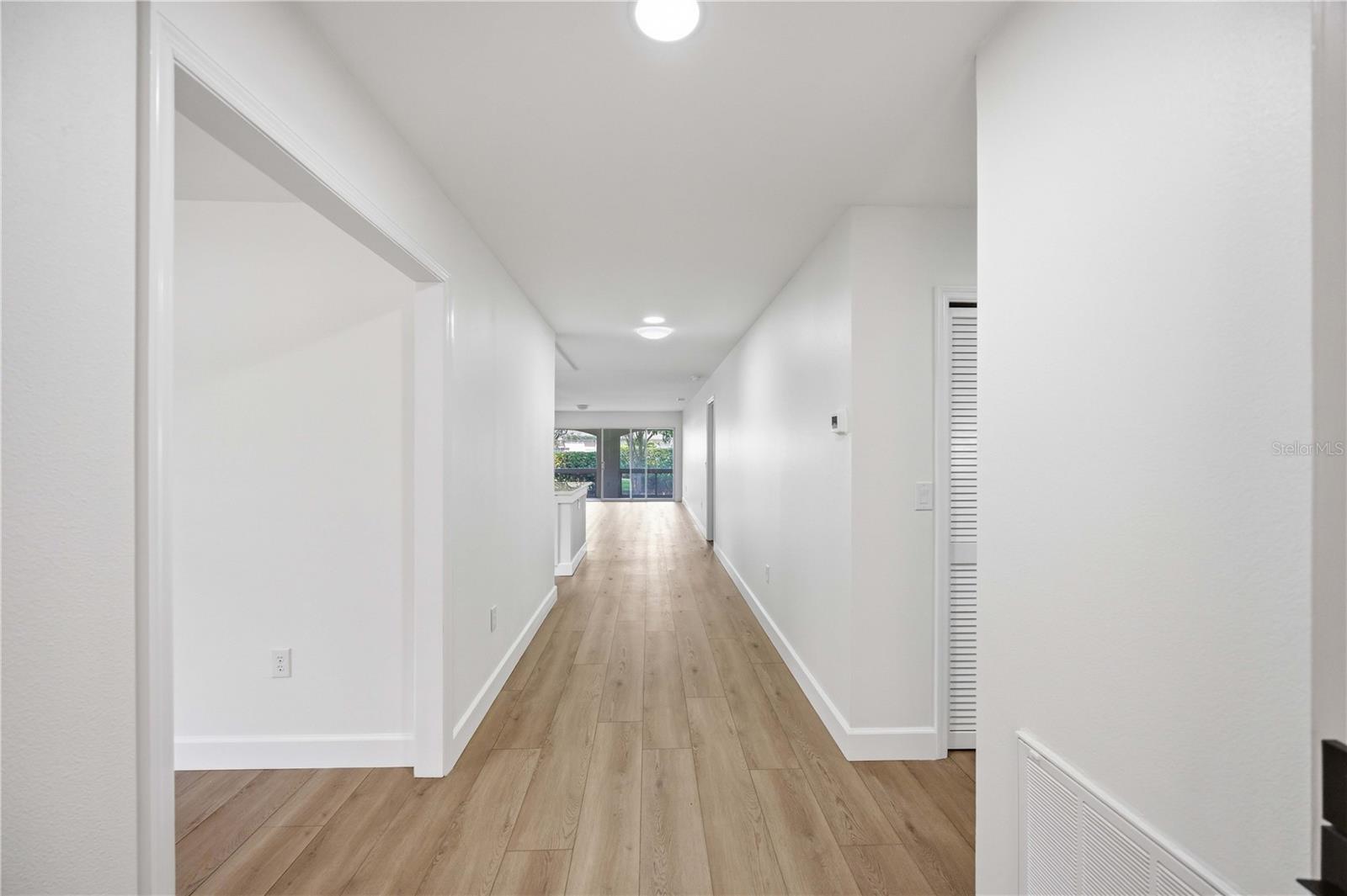 5526 CHANTECLAIRE #31 — photo 9