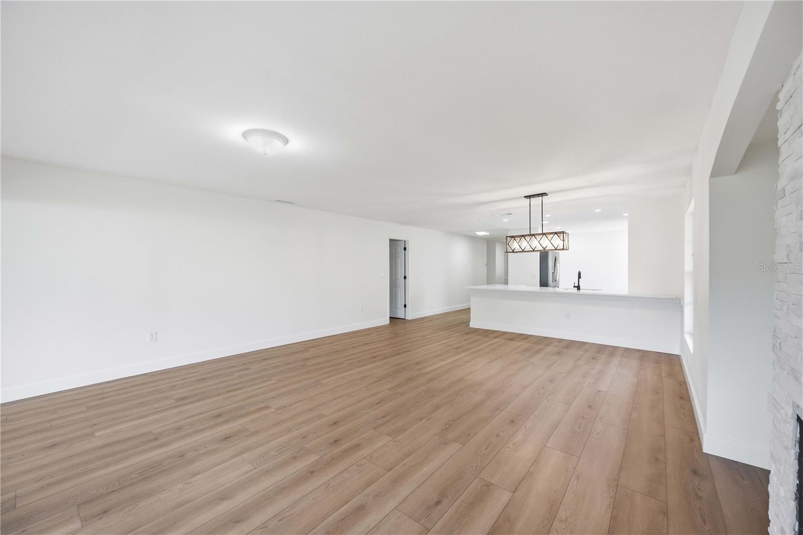 5526 CHANTECLAIRE #31 — photo 15