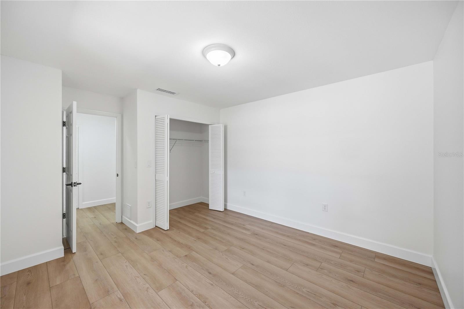 5526 CHANTECLAIRE #31 — photo 27