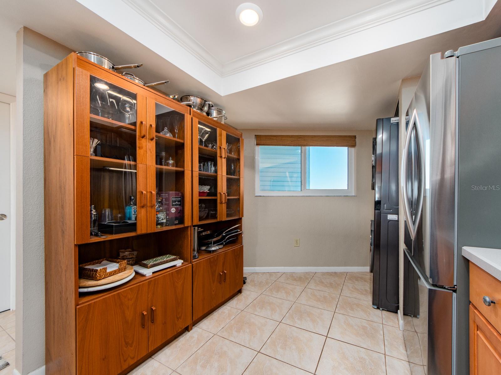 610 ISLAND WAY #407 — photo 13