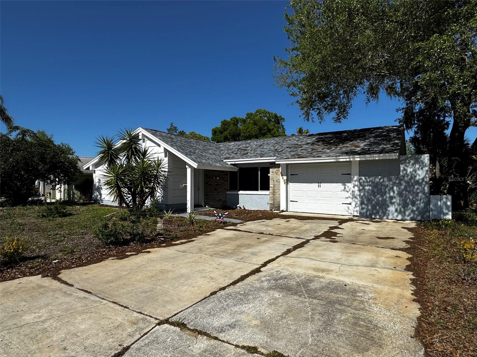 12302 COBBLE STONE DR — photo 2