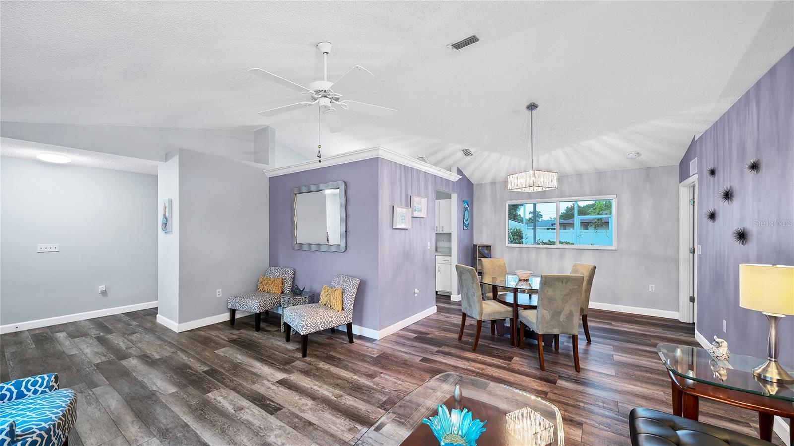 5219 INVERNESS DR — photo 7