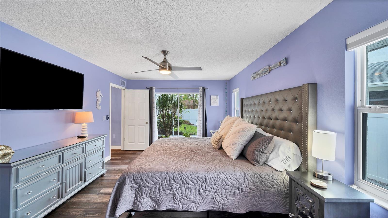 5219 INVERNESS DR — photo 10