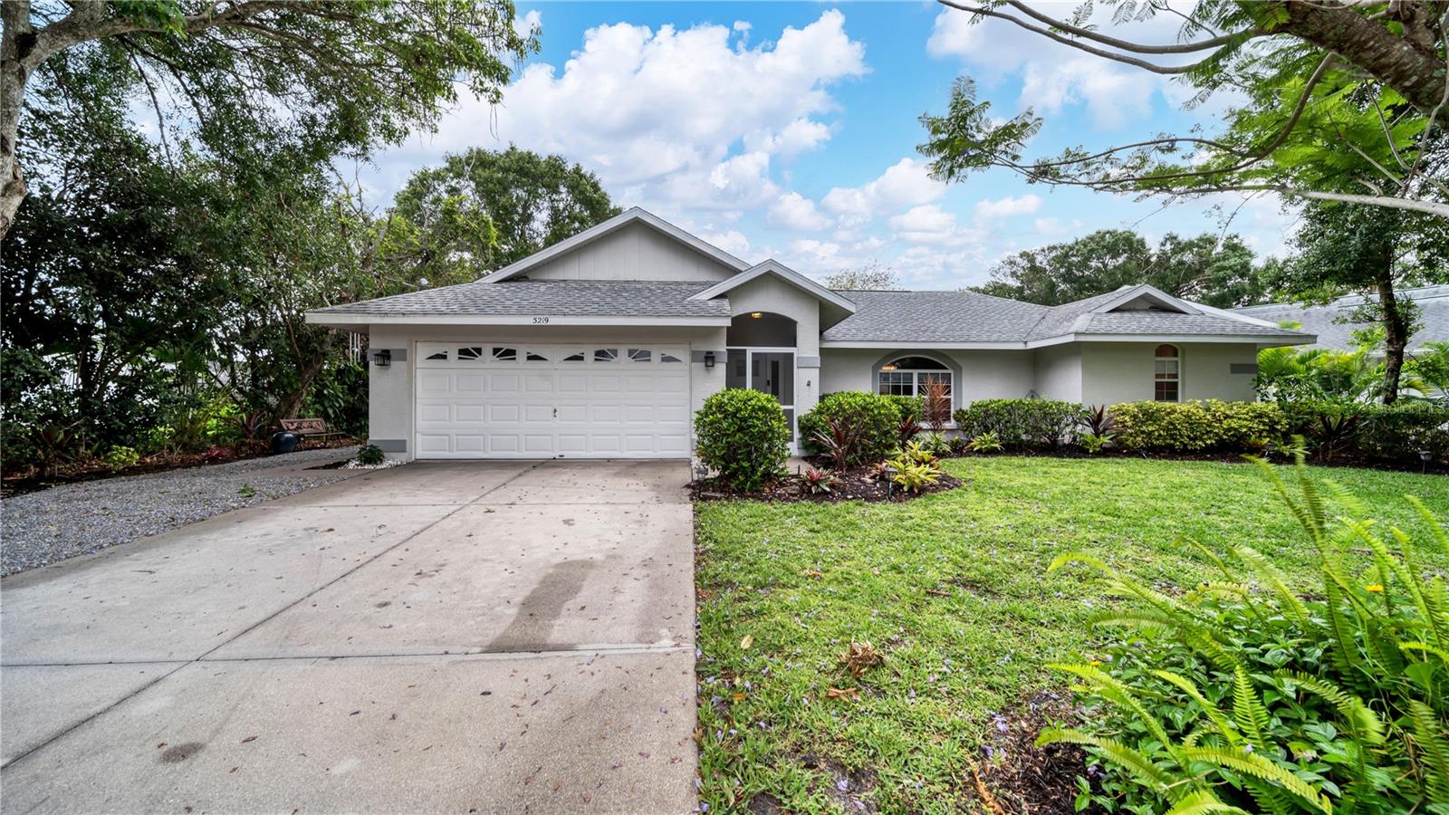 5219 INVERNESS DR — photo 30