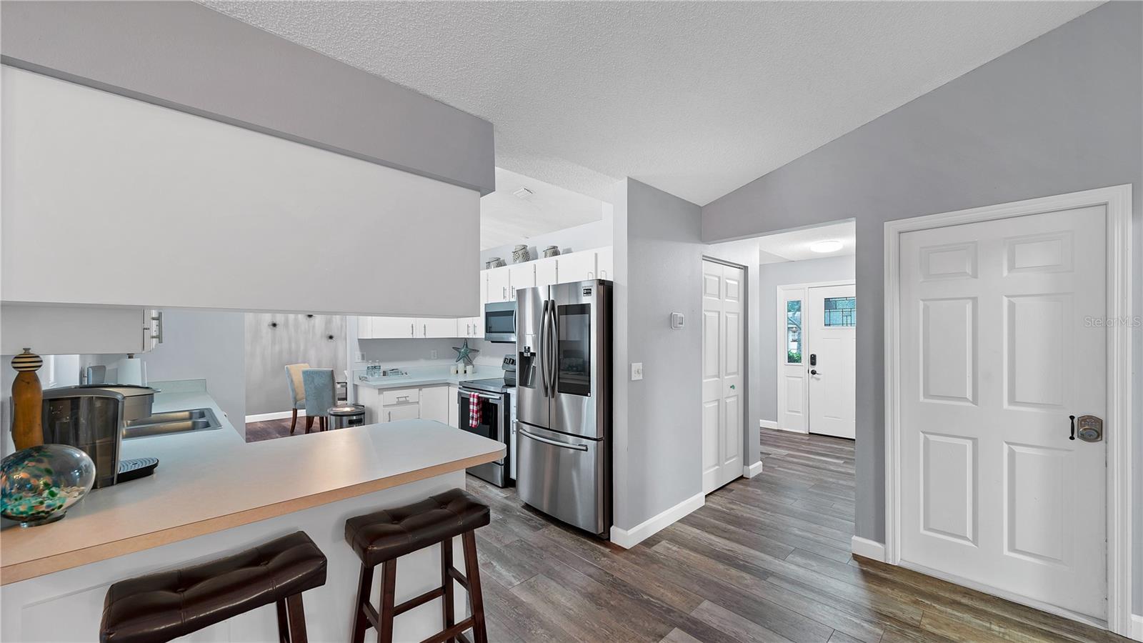 5219 INVERNESS DR — photo 15