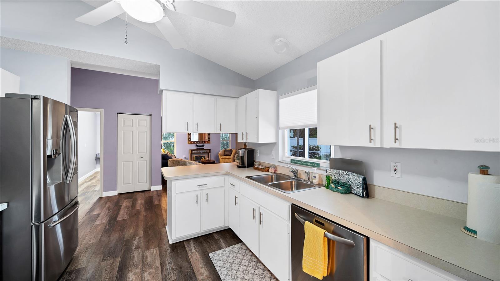 5219 INVERNESS DR — photo 23