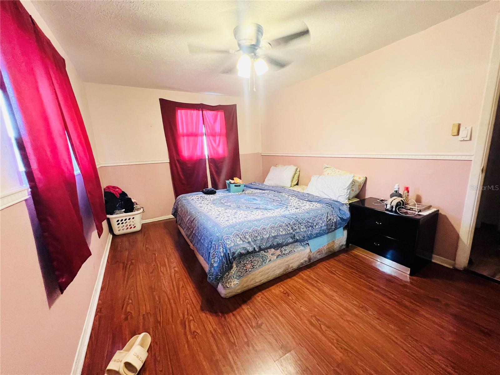 5543 MOOG RD — photo 16