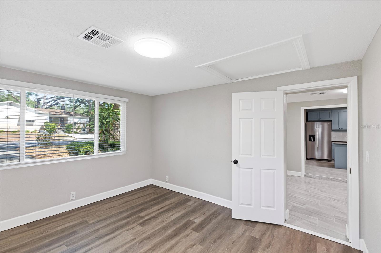 804 S EVERGREEN AVE — photo 21