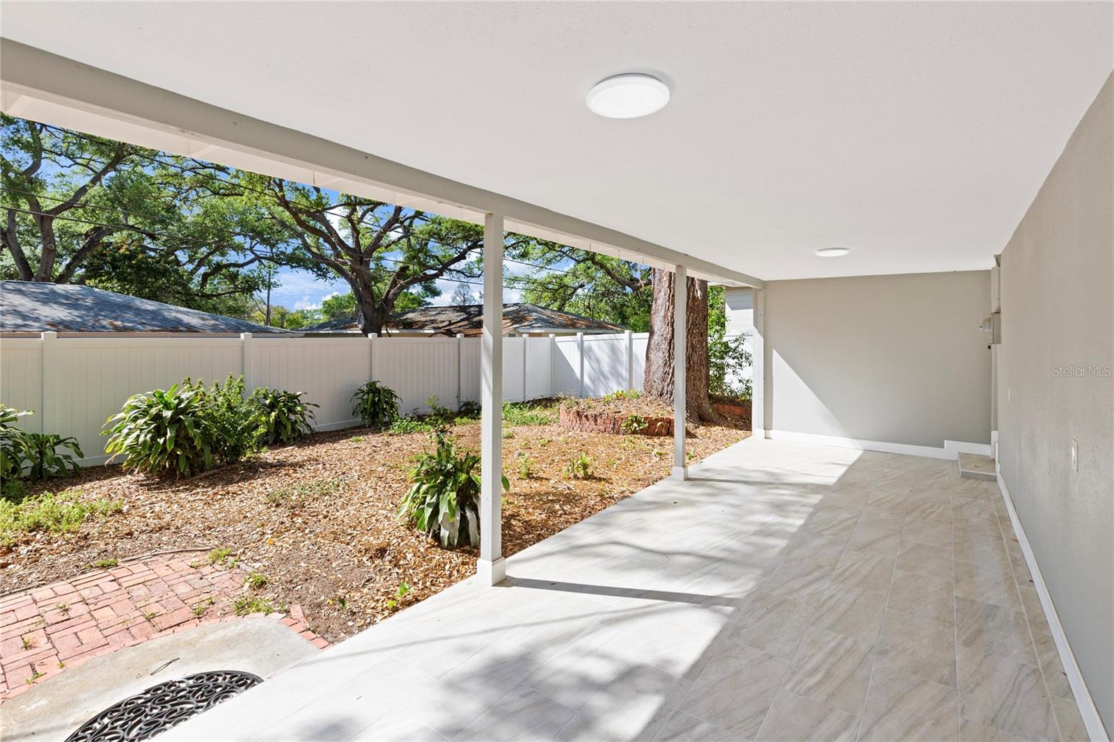 804 S EVERGREEN AVE — photo 8