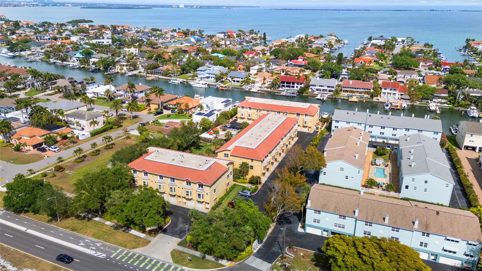 1071 PINELLAS BAYWAY S — photo 86