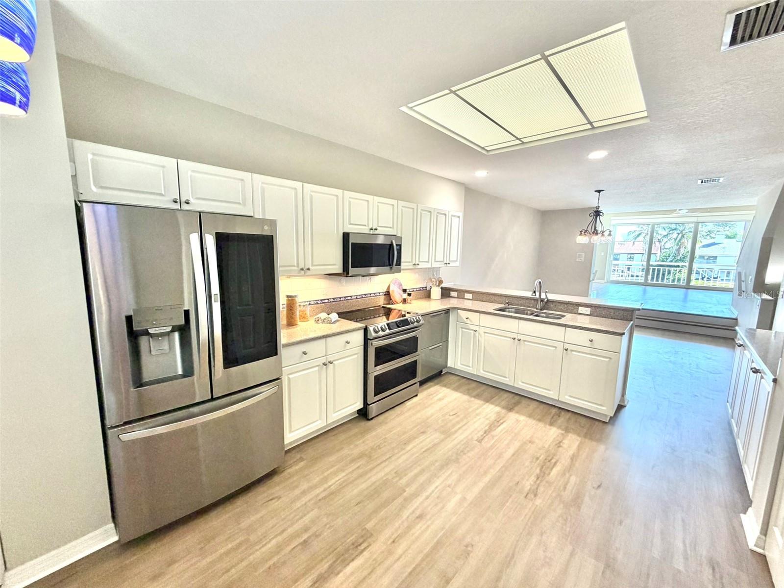 1071 PINELLAS BAYWAY S — photo 20