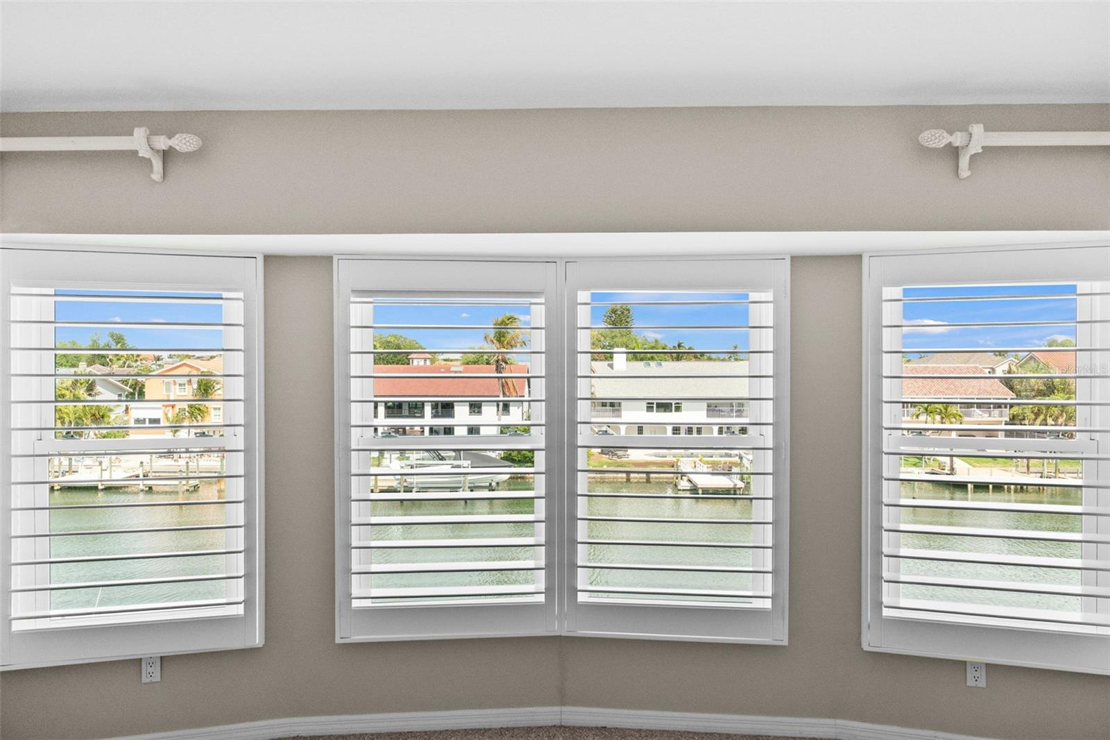 1071 PINELLAS BAYWAY S — photo 43