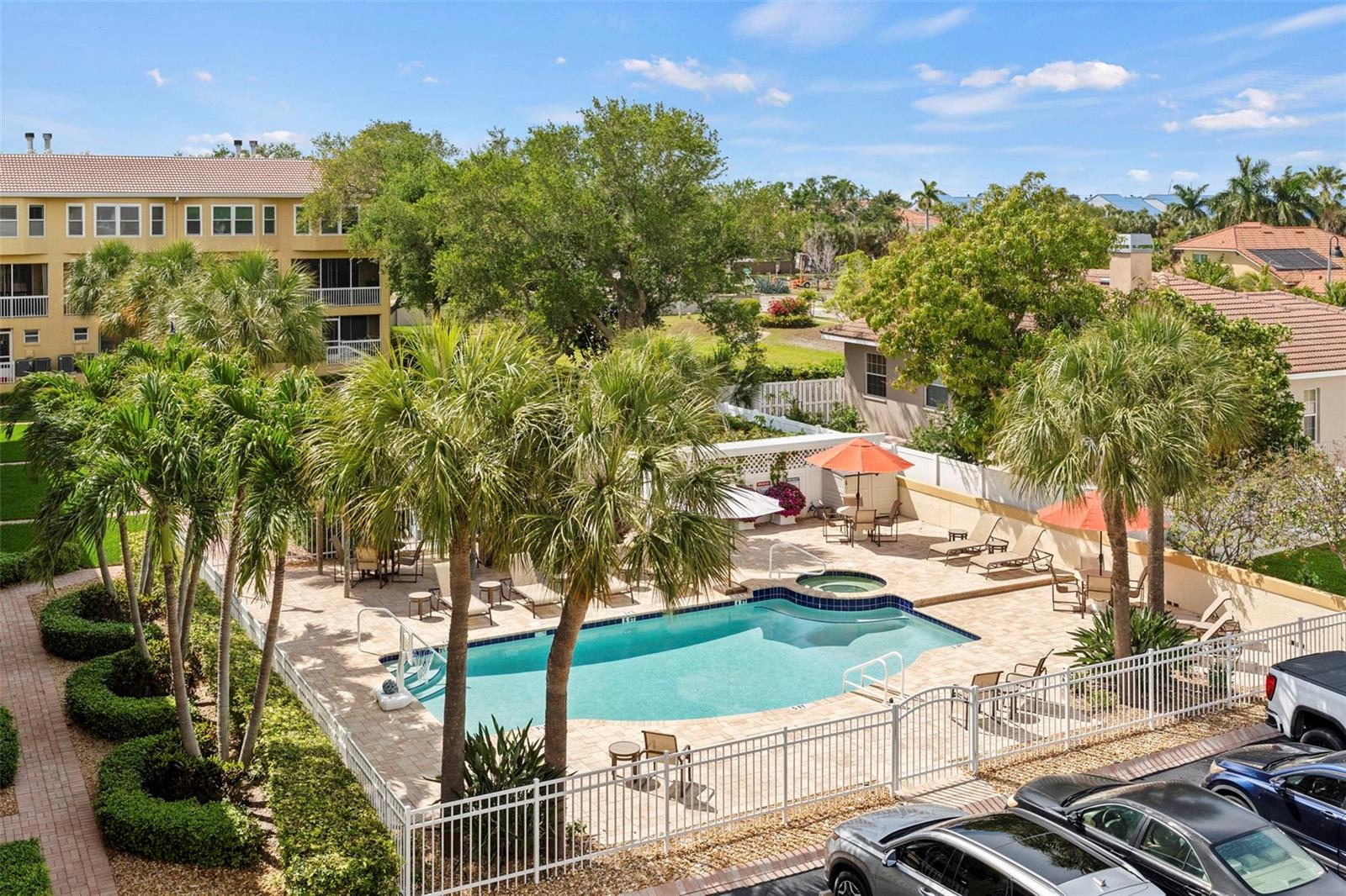 1071 PINELLAS BAYWAY S — photo 60