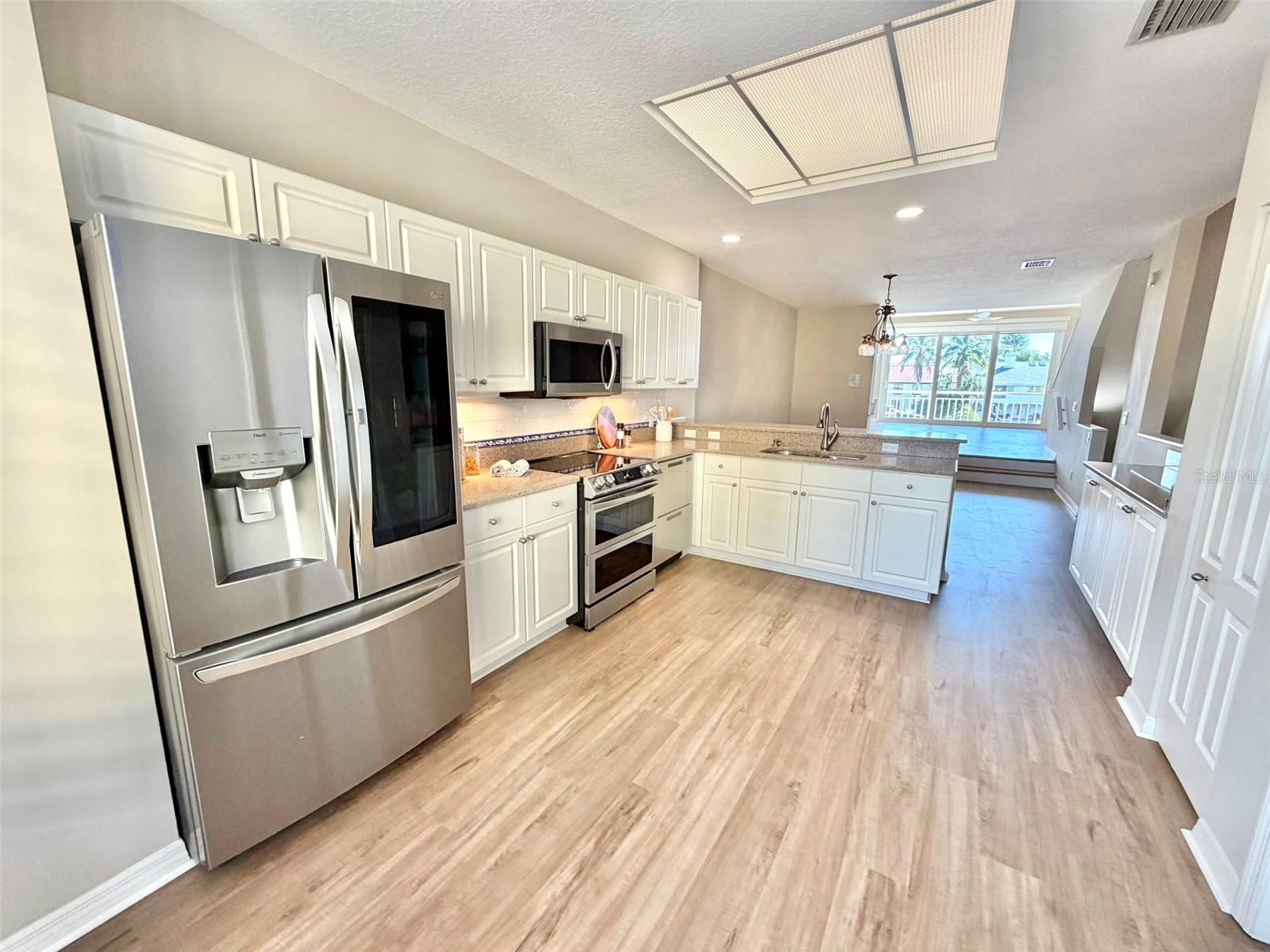 1071 PINELLAS BAYWAY S — photo 17