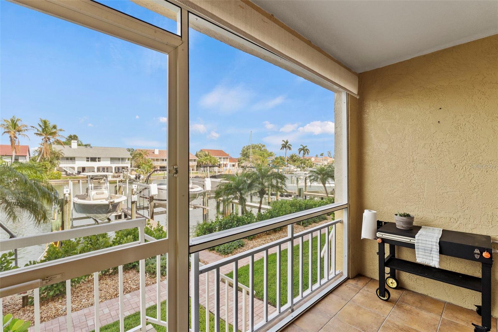 1071 PINELLAS BAYWAY S — photo 37