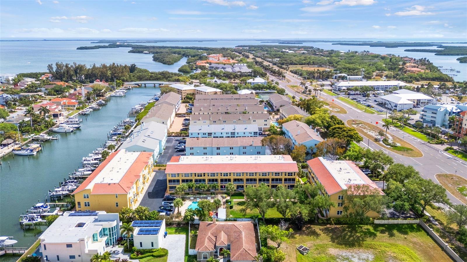 1071 PINELLAS BAYWAY S — photo 87