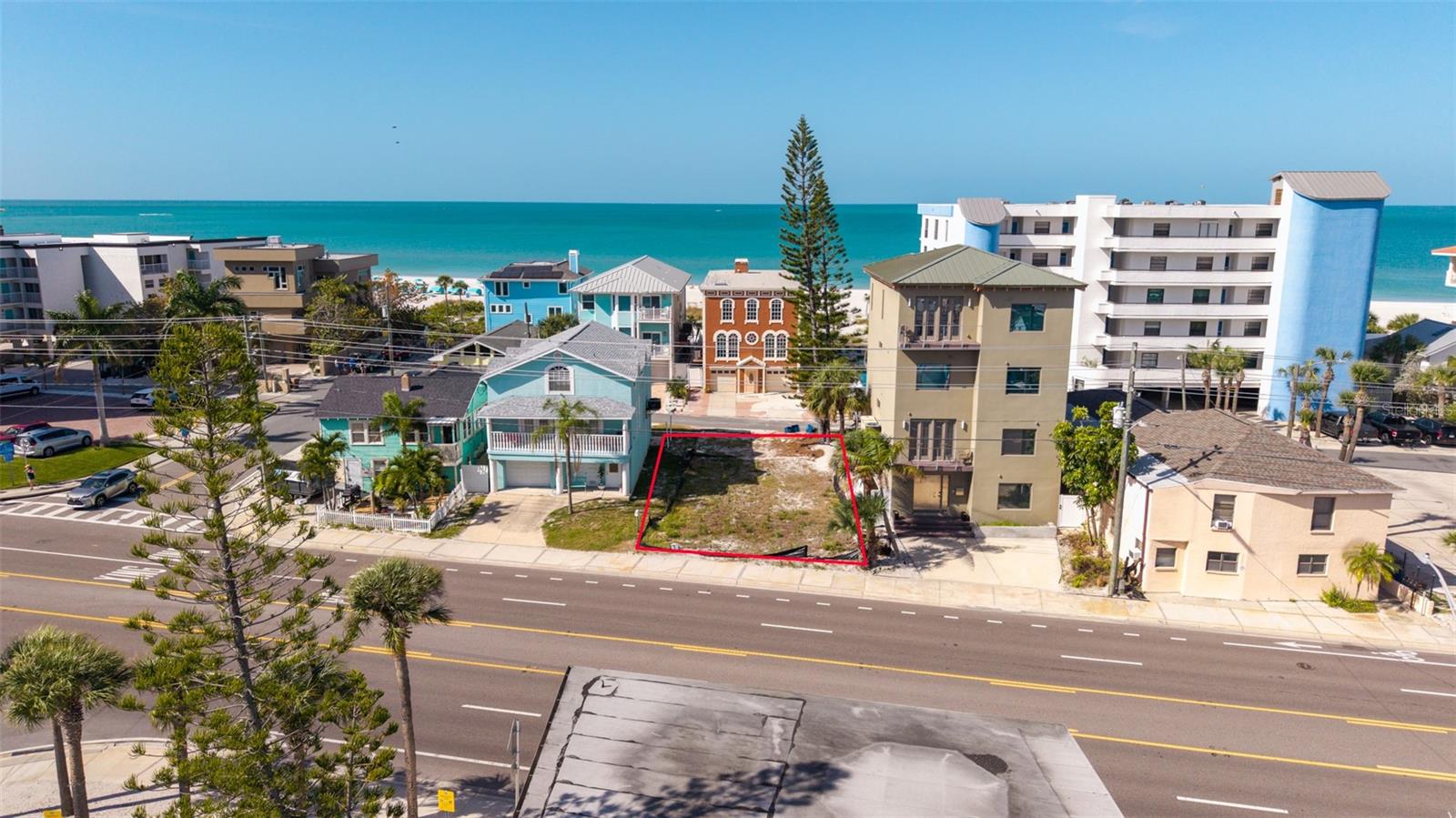 13304 GULF BLVD — photo 2