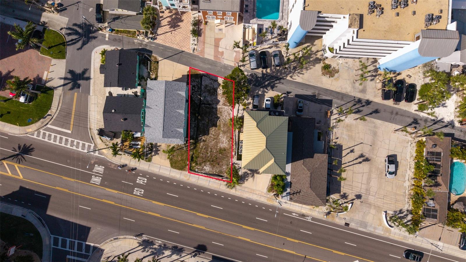 13304 GULF BLVD — photo 4