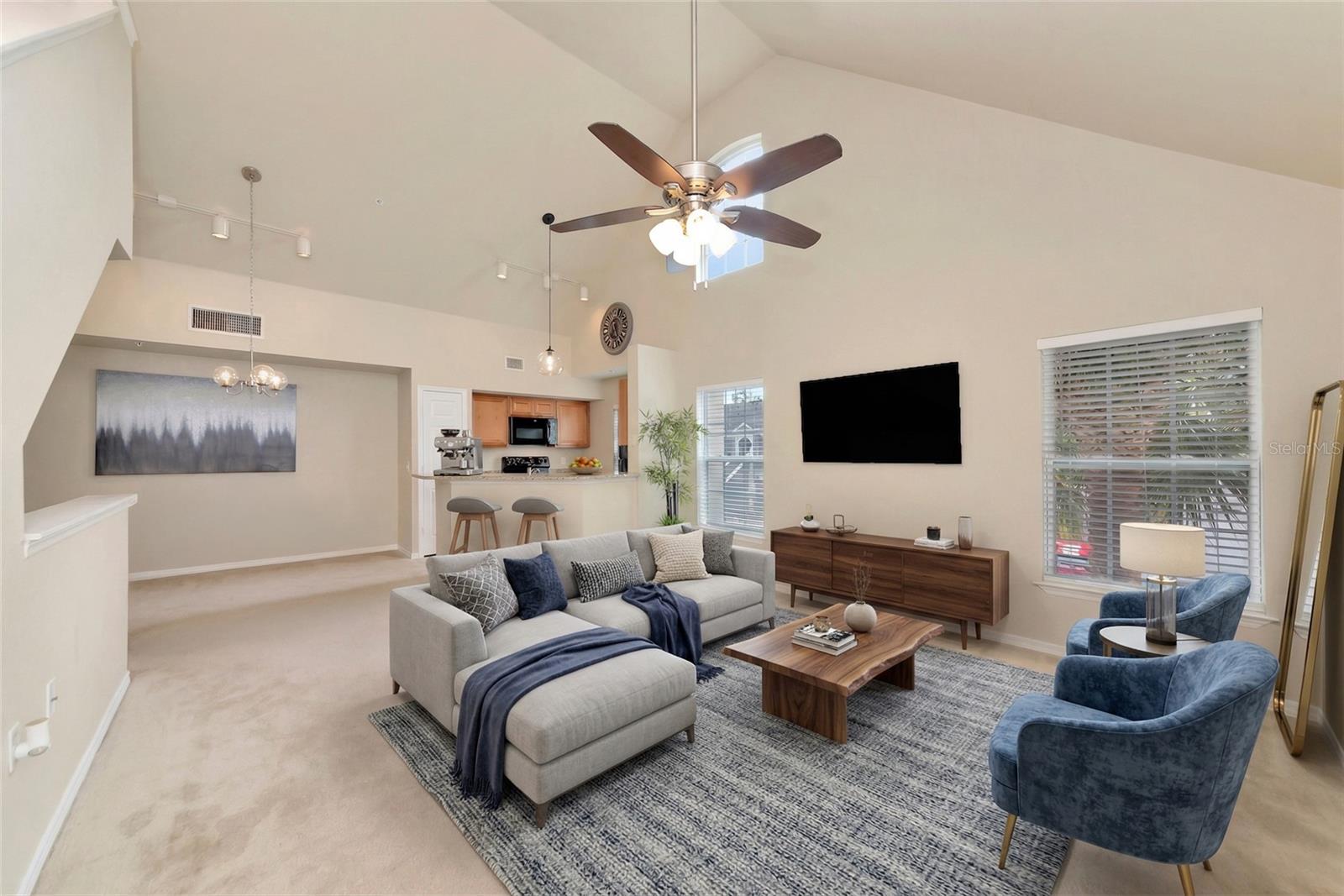 5560 ROSEHILL RD #201 — photo 2