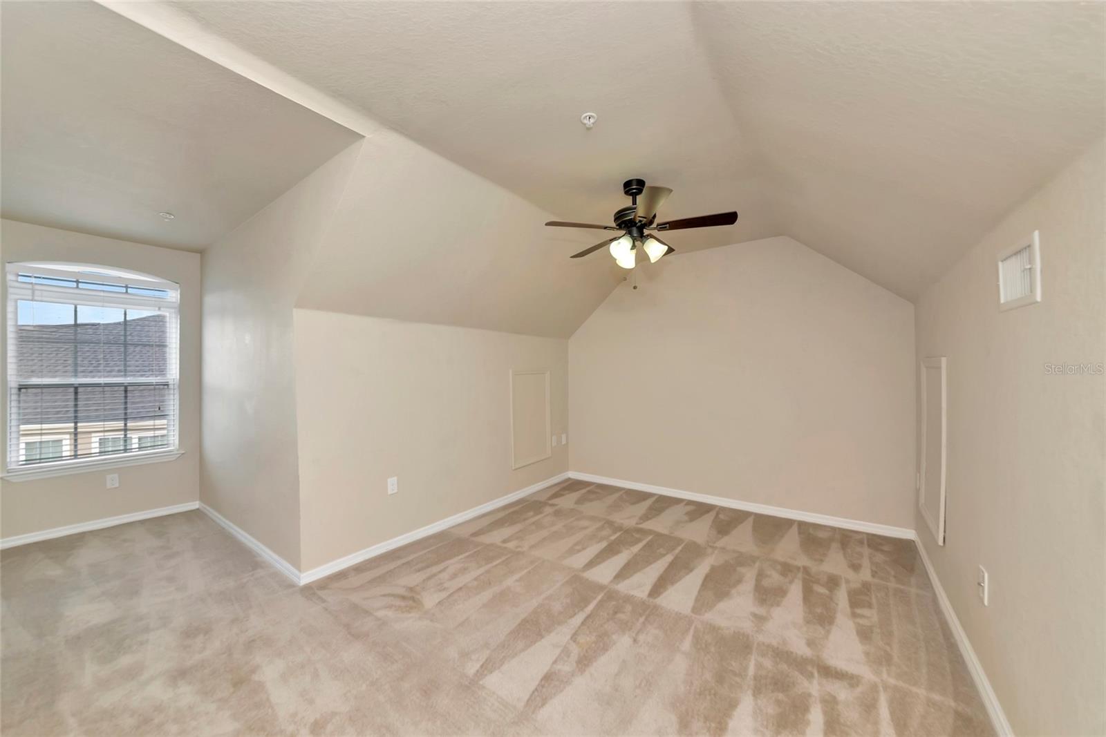 5560 ROSEHILL RD #201 — photo 15