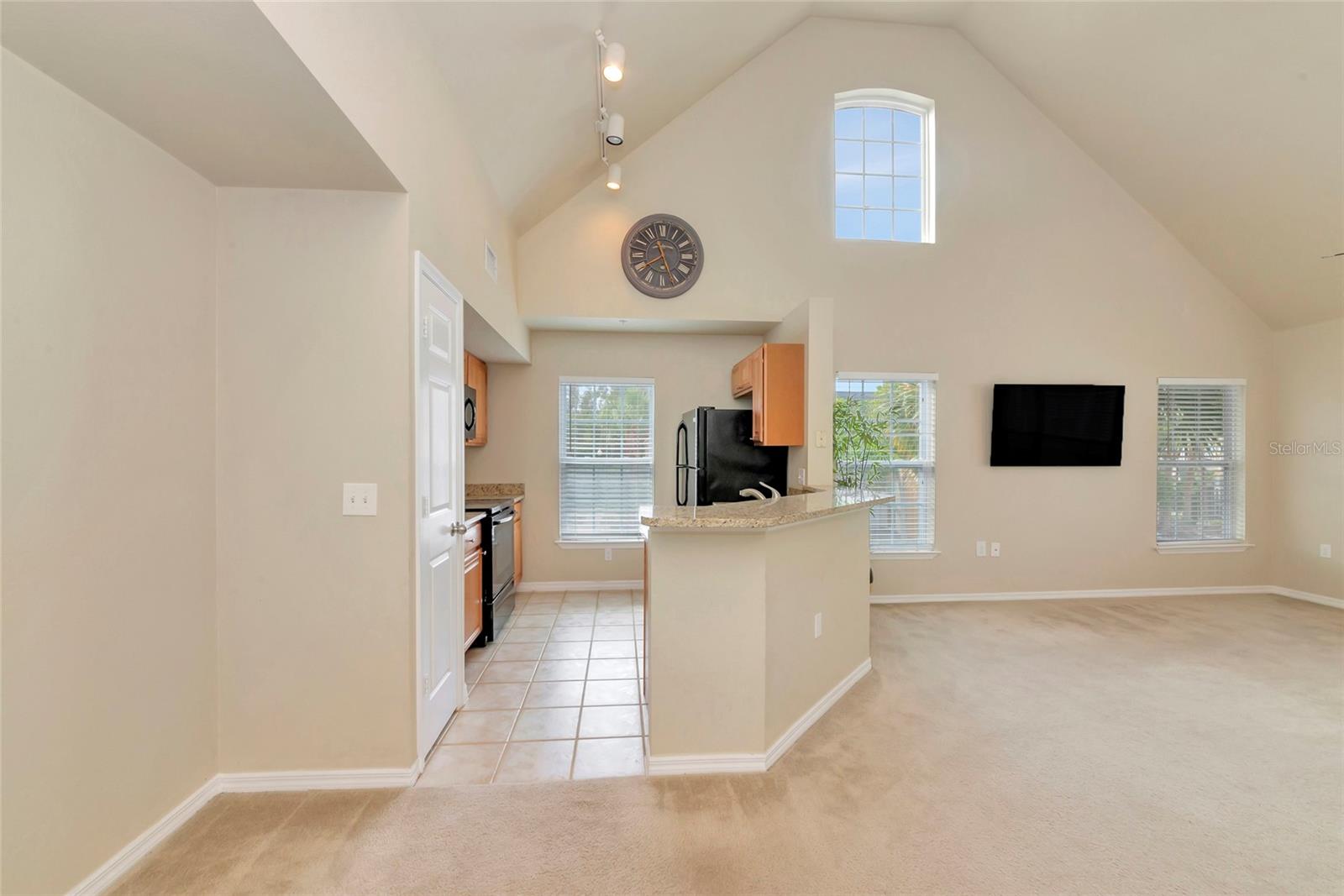 5560 ROSEHILL RD #201 — photo 5