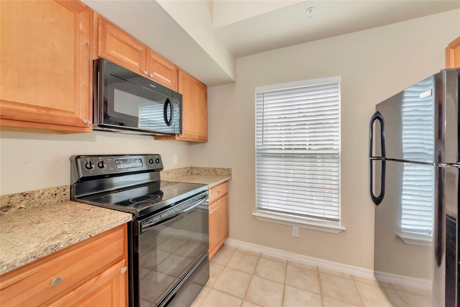 5560 ROSEHILL RD #201 — photo 10