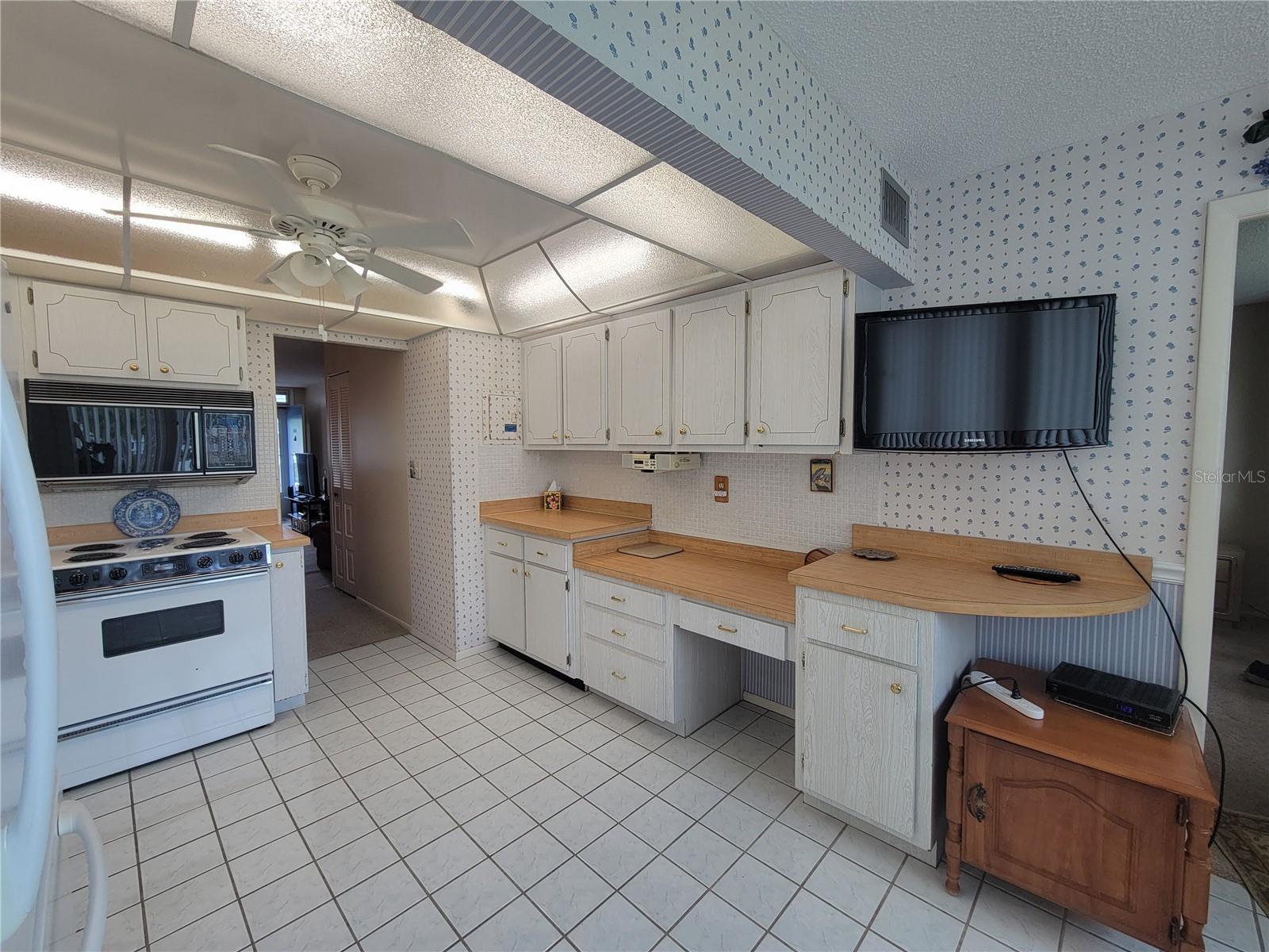 4715 BAY ST NE #225 — photo 11