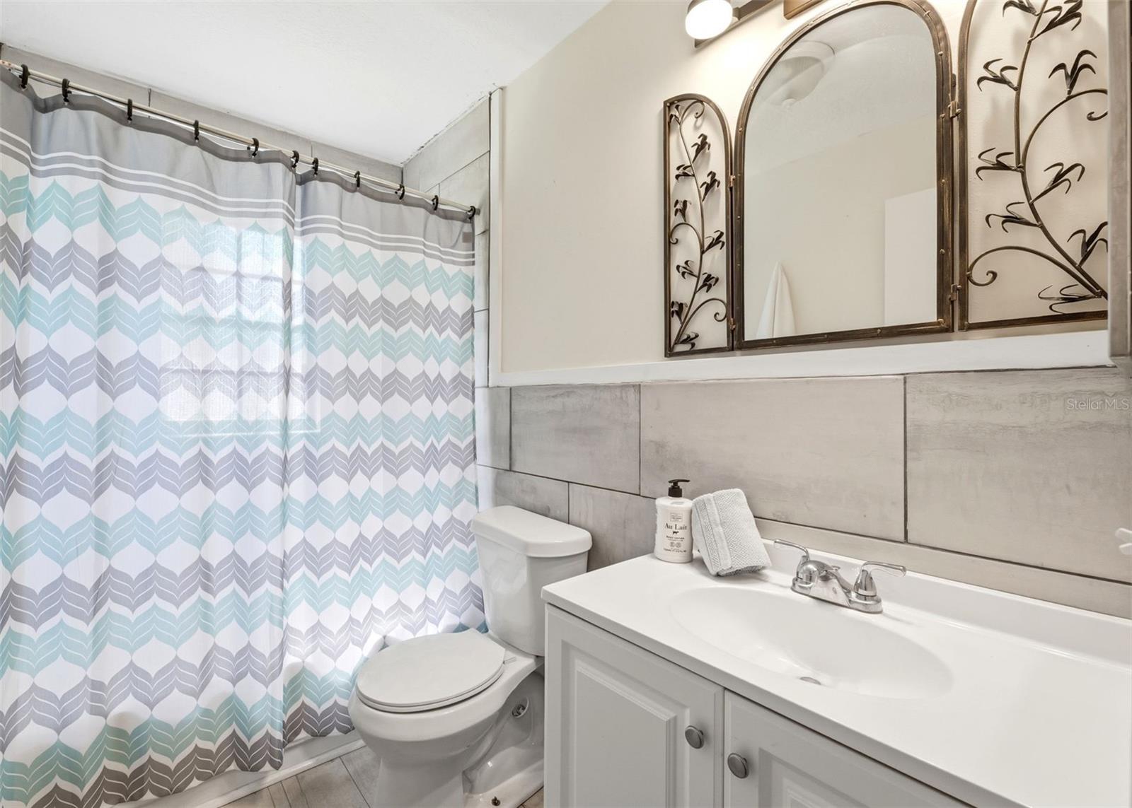 6129 ELMHURST DR — photo 14