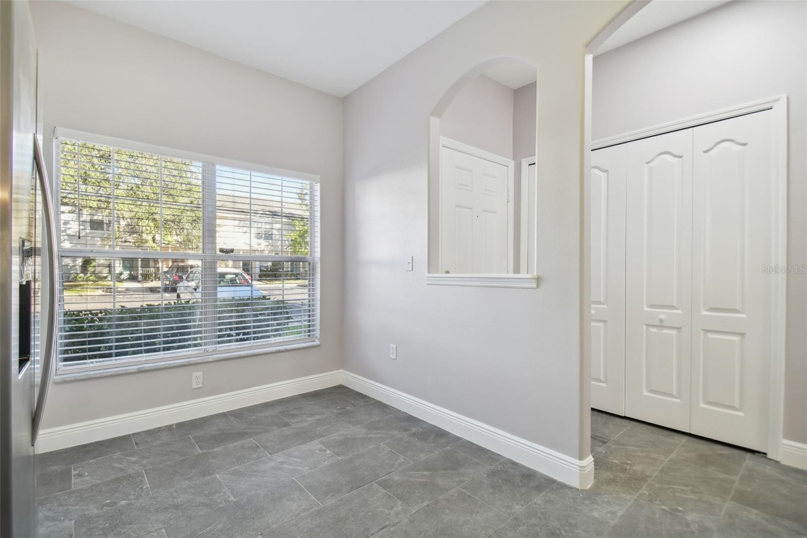 3430 HIGH HAMPTON CIR — photo 4