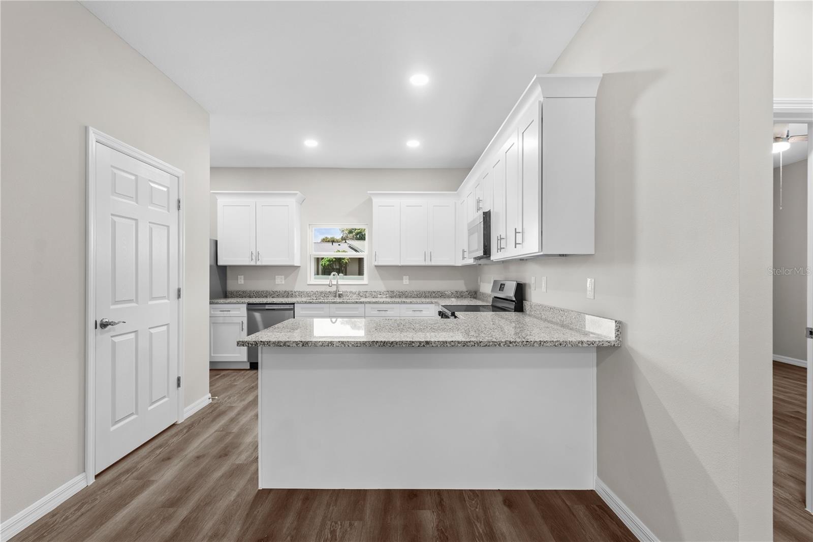 5009 FINDERS CT — photo 9