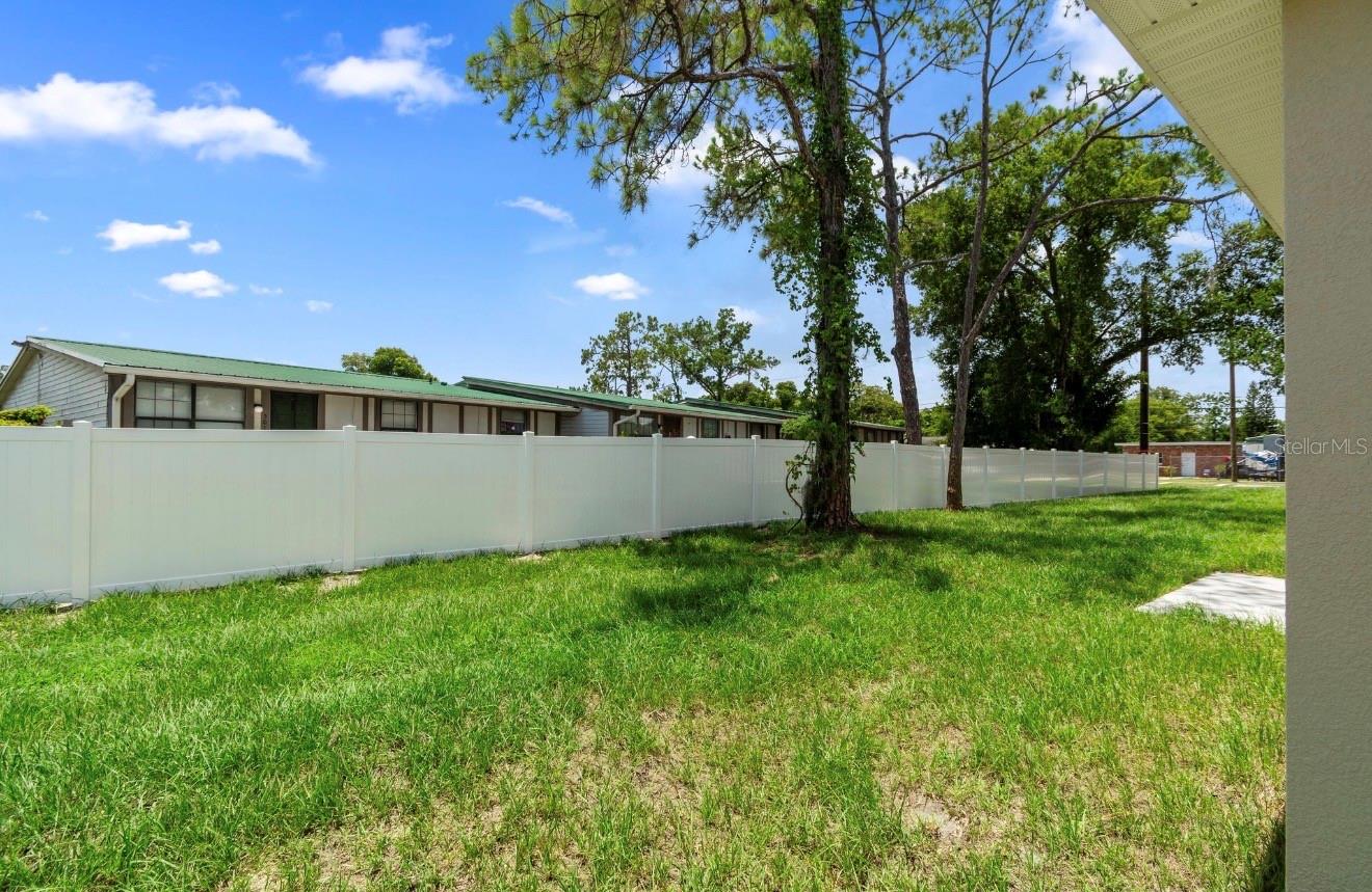 5009 FINDERS CT — photo 20